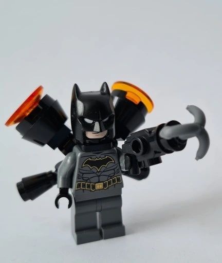 Lego Super Heroes DC Batman : фігурка конструктор Бетмен 212113 Ексклюзивна Limited edition 212113 фото
