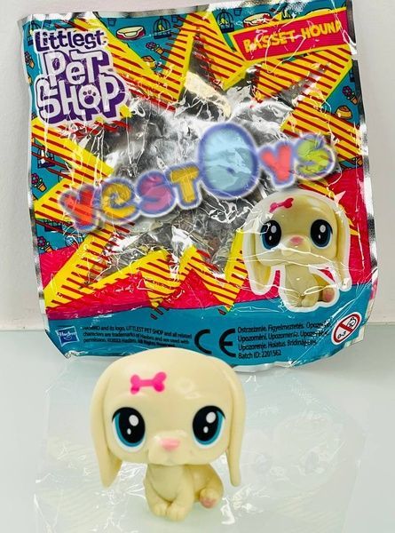 Littlest Pet Shop Basset Hound Фигурка Литтл Пэт Шоп Пес с косточкой Маленький зоомагазин Hasbro 2201562 2201562 фото