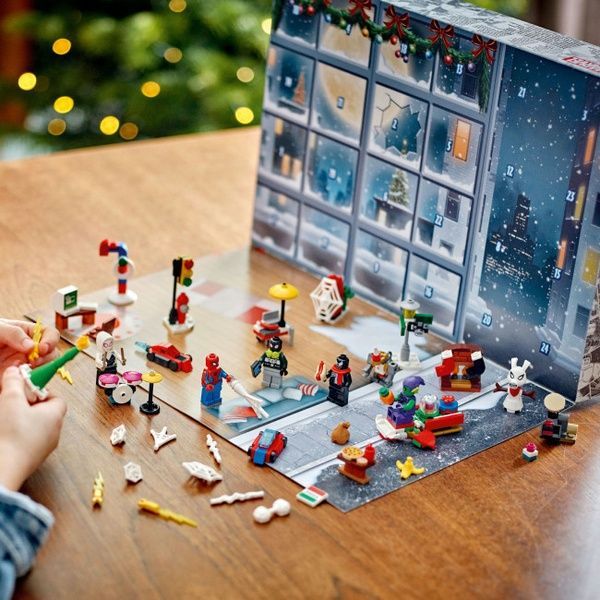 LEGO Новогодний Адвент календарь Marvel Spider- Man календарь Человек-паук Advent 76293 76293 фото
