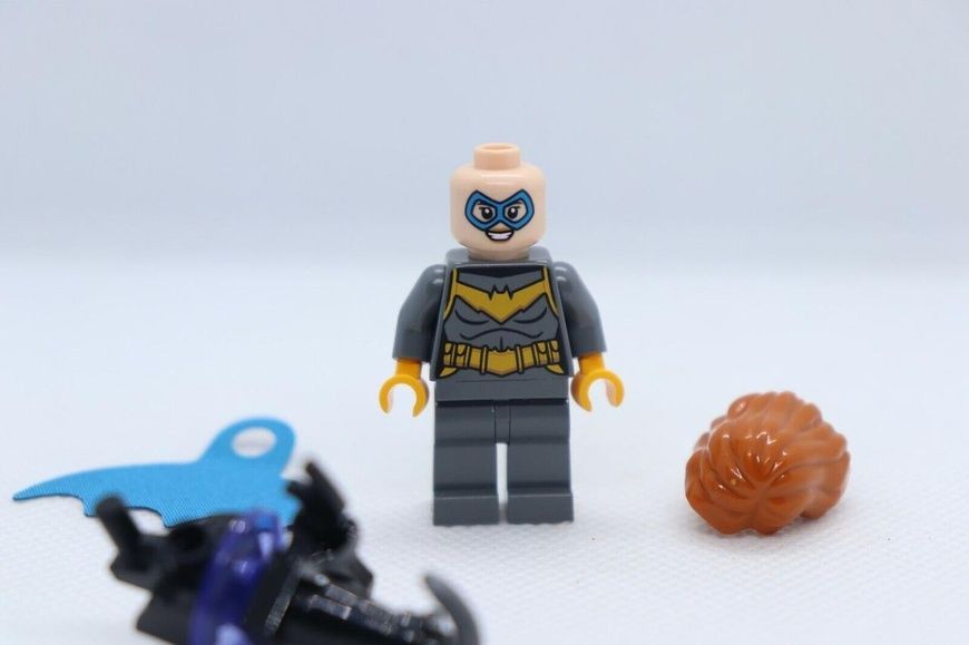 Lego Super Heroes DC Batman : Batgirl мініфігурка жінка Бетмен 212115 212115 фото