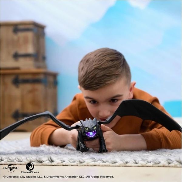 Інтерактивна іграшка Dragons Ultimate Plasma Blast Toothless "Як приборкати дракона" Беззубик що дихає вогнем із звуком та світлом 20151211 фото