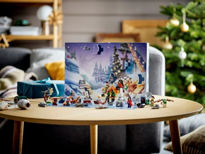 Новогодний Адвент календарь LEGO Star Wars 75366 Рождественский конструктор Лего 2024 75366 фото