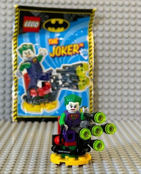 LEGO Batman 212116 Superheroes: The Joker with Glue Gun минифигурка: эксклюзивная коллекционная Джокер с Пушко 892287 фото