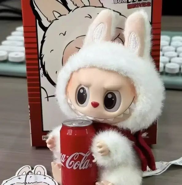 М'яка іграшка Лабубу кола, брелок колекційний The Monsters Labubu Coca-Cola MOKOKO, Popmart labubu2 фото