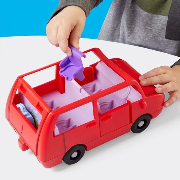 Игровой набор Peppa`s Big Family Car Большой семейный автомобиль свинки Пеппи G0541 фото