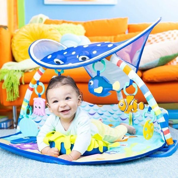 Bright Starts Розвиваючий&nbsp;килимок з звуковими та світловими ефектами "Finding Nemo Mr Ray Ocean" 11095 фото
