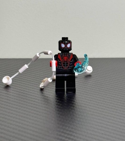 Lego Super Heroes Marvel Spider Man Miles Morales: минифигурка Майлз Моралес из Человек паук 682402 682409 фото