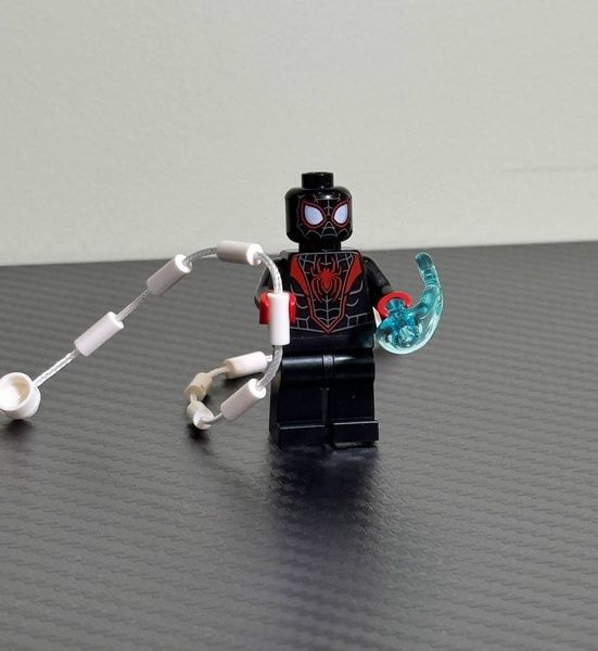 Lego Super Heroes Marvel Spider Man Miles Morales: минифигурка Майлз Моралес из Человек паук 682402 682409 фото