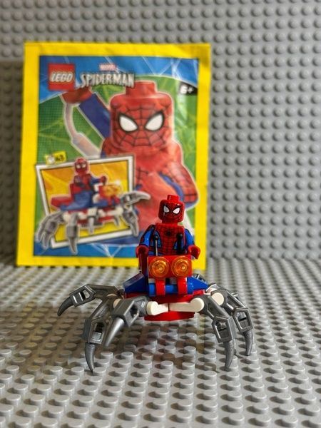 Lego Super Heroes Marvel Spiderman: минифигурка Спайдермен из Человек паук 682402 682404 фото