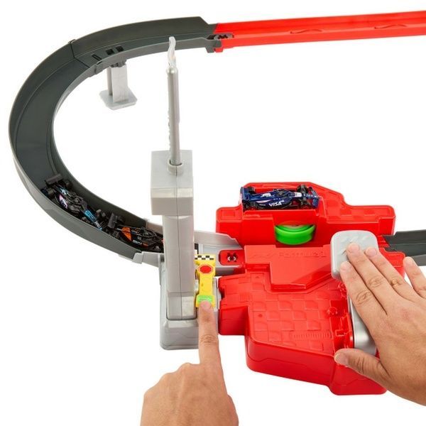 Hot Wheels Ігровий набір Траса для перегонів Formula 1 з 3 машинками JDY15 фото