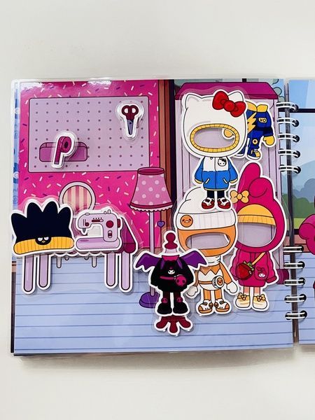 Развивающая книга альбом липучки ТОКА БОКА Hello Kitty и друзья 202444 фото