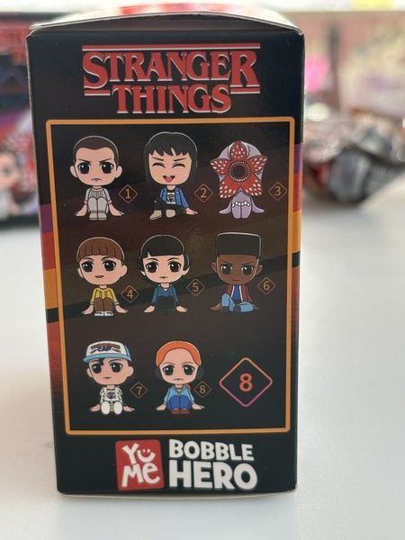Ігрова фігурка-брелок сюрприз Stranger Things Дивні Дива 6970120251528 фото