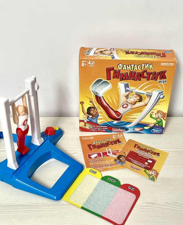Настольная игра Фантастик-Гимнастик Hasbro games C0376